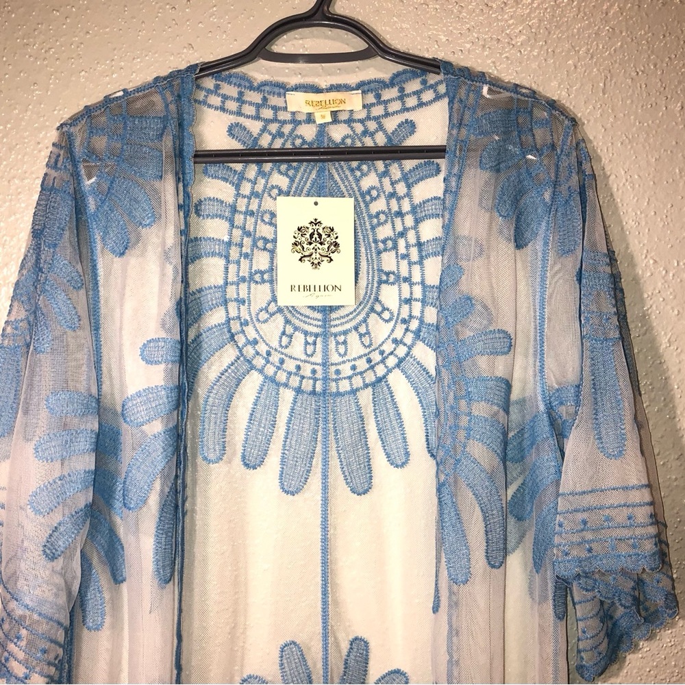 REBELLION Again Blue Graphic Cardigan Size Medium‎ New W.T.